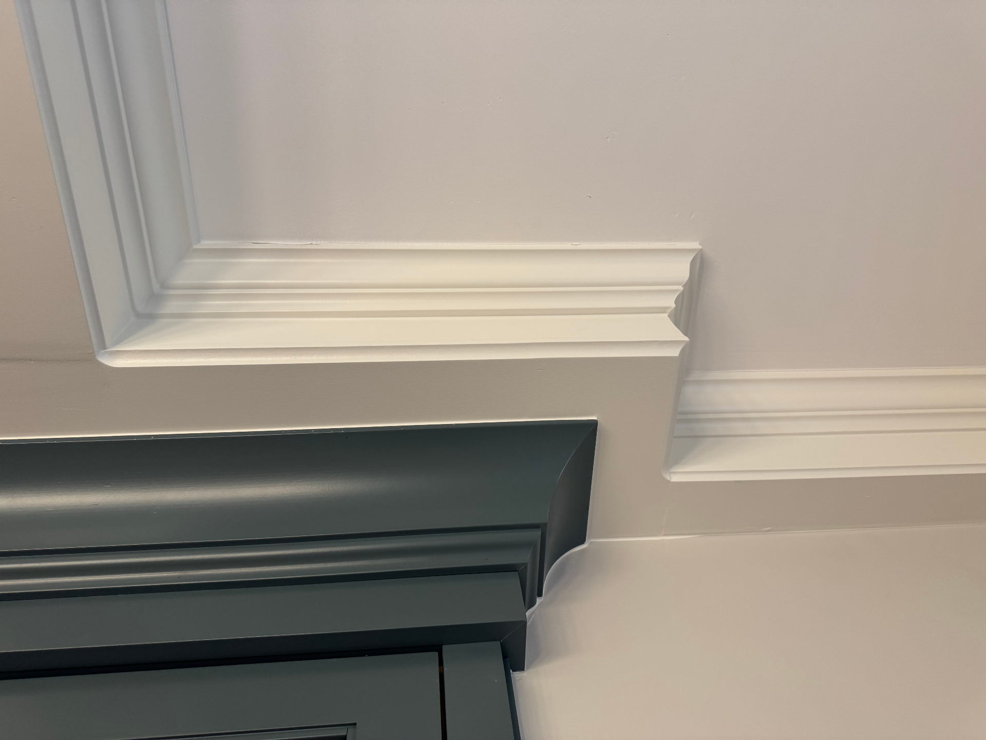 Chair Rail Transition Detail